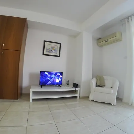 Wonderful Sea View Marina Apartament