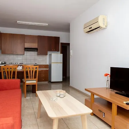 Wonderful Sea View Marina Apartament *