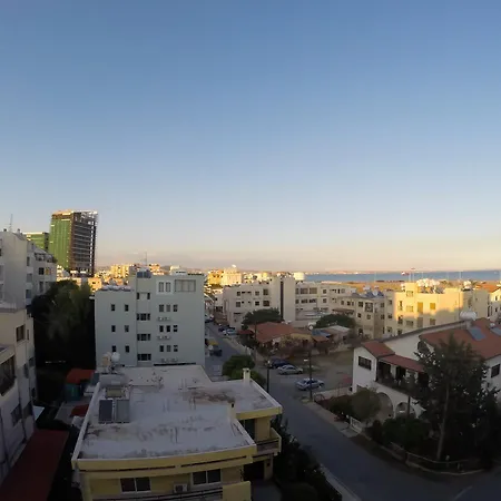 Wonderful Sea View Marina Larnaca
